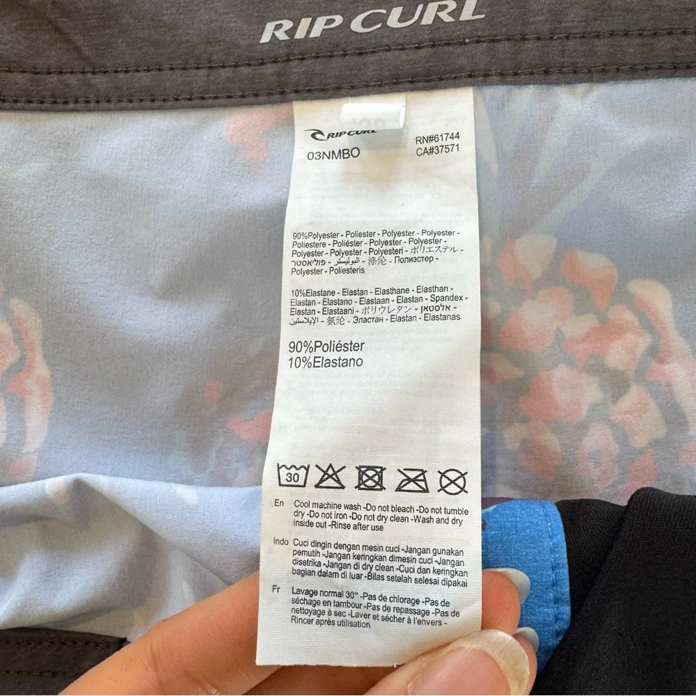 Rip Curl Men’s 38 Caicos Boardshort Blue Pinapple Swim Trunks Pocket 8.5” Inseam